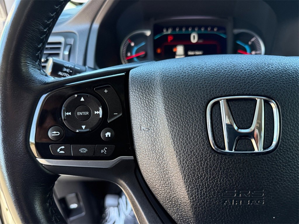 Used 2020 Honda Pilot Touring image 25