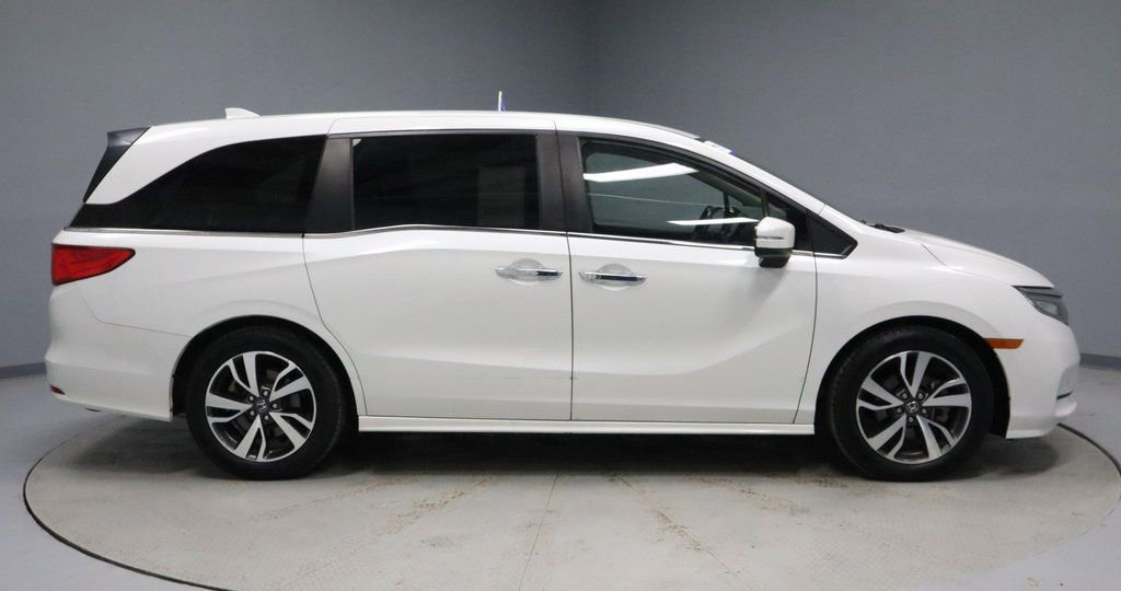 Used 2022 Honda Odyssey Touring image 14
