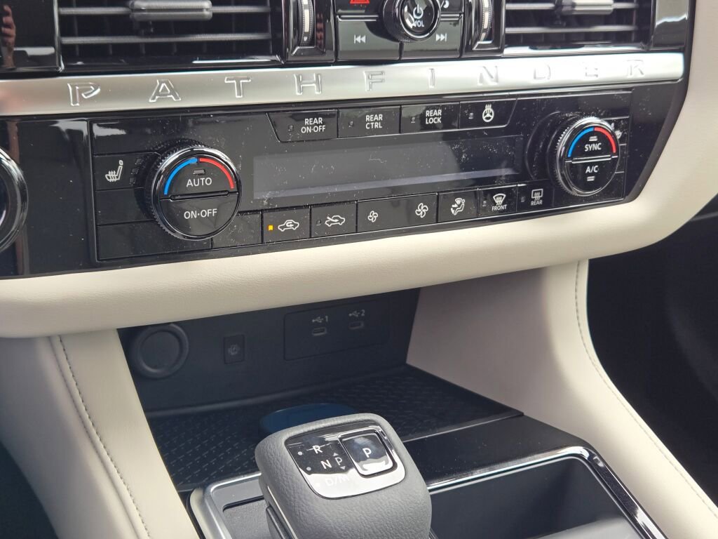 New 2026 Nissan Pathfinder SL AWD/4WD image 28