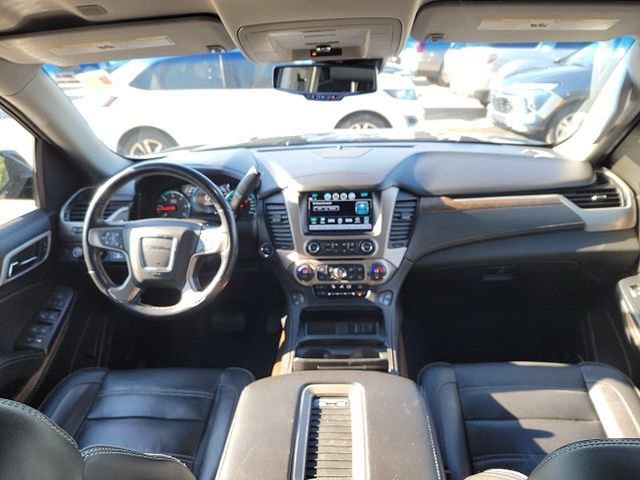 Used 2019 GMC Yukon XL Denali image 8