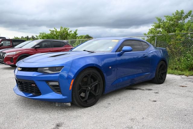 Used 2016 Chevrolet Camaro SS RWD image 5