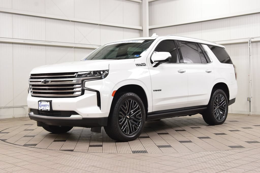 Used 2023 Chevrolet Tahoe High Country AWD/4WD image 3