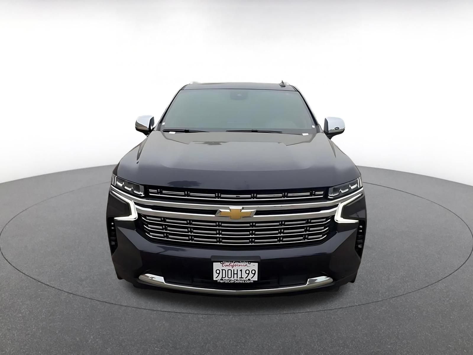 Used 2023 Chevrolet Suburban Premier AWD/4WD image 4