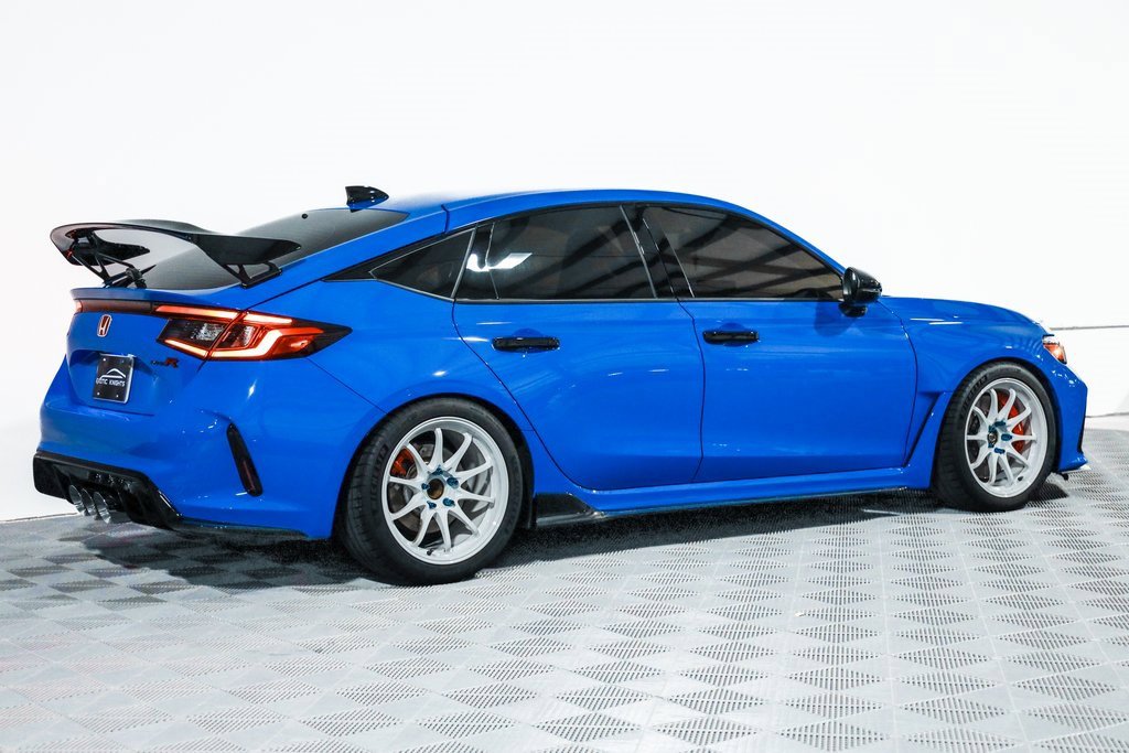 Used 2024 Honda Civic Type R image 4