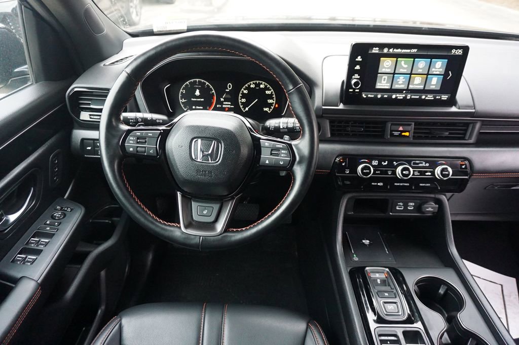 Used 2024 Honda Pilot TrailSport image 6