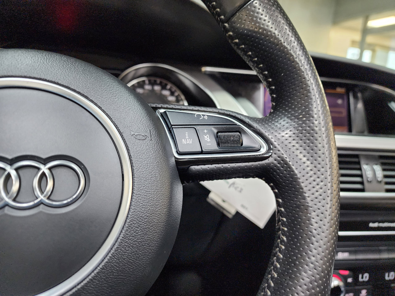 Used 2013 Audi A5 2.0T Prestige image 31