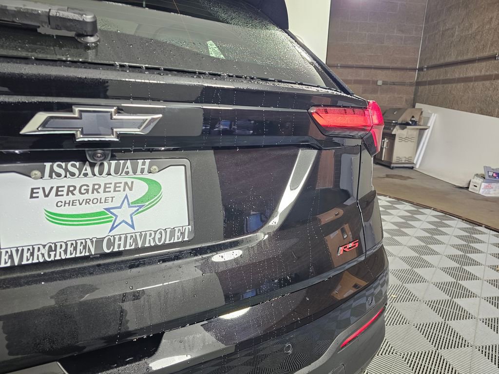 New 2027 Chevrolet Bolt RS w/ Technology Package image 16