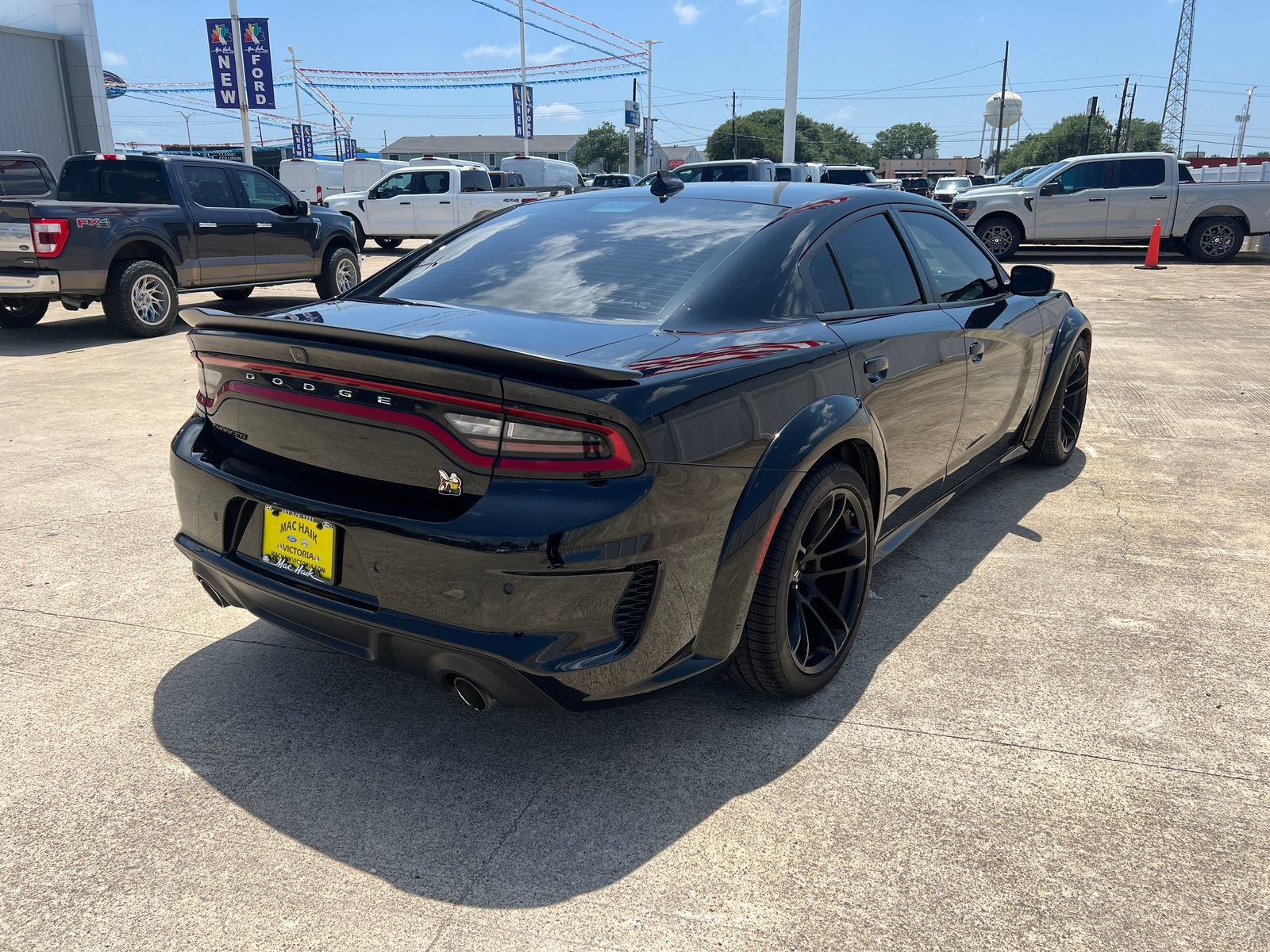 Used 2023 Dodge Charger Scat Pack RWD image 3