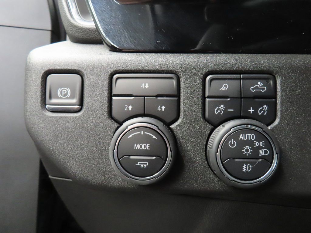 Used 2025 Chevrolet Silverado 2500 LT w/ Trail Boss Package image 51