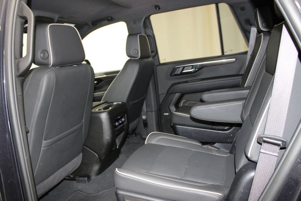 Used 2025 Chevrolet Tahoe Premier RWD image 22