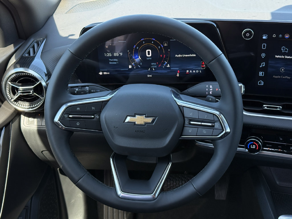 New 2027 Chevrolet Equinox LT w/ Convenience Package II FWD image 12