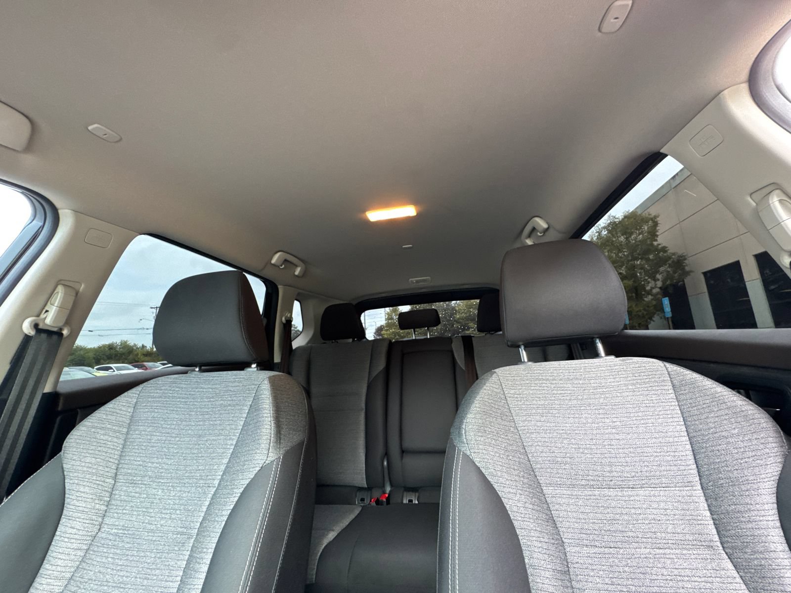 Used 2023 Nissan Rogue SV FWD image 30