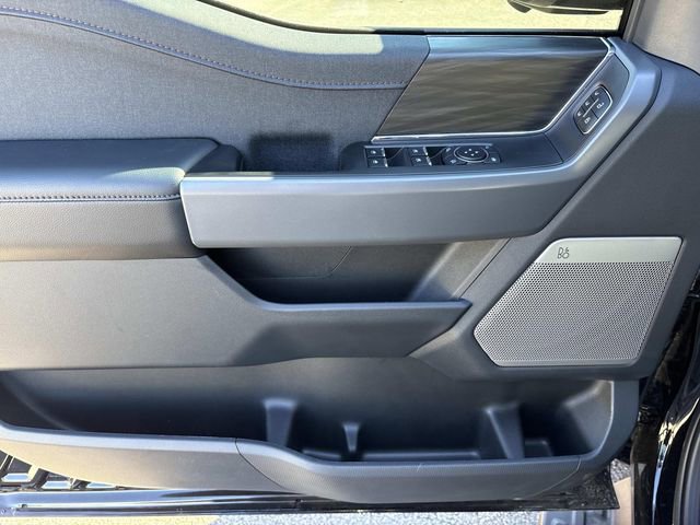 New 2025 Ford F150 Lightning Lariat image 19