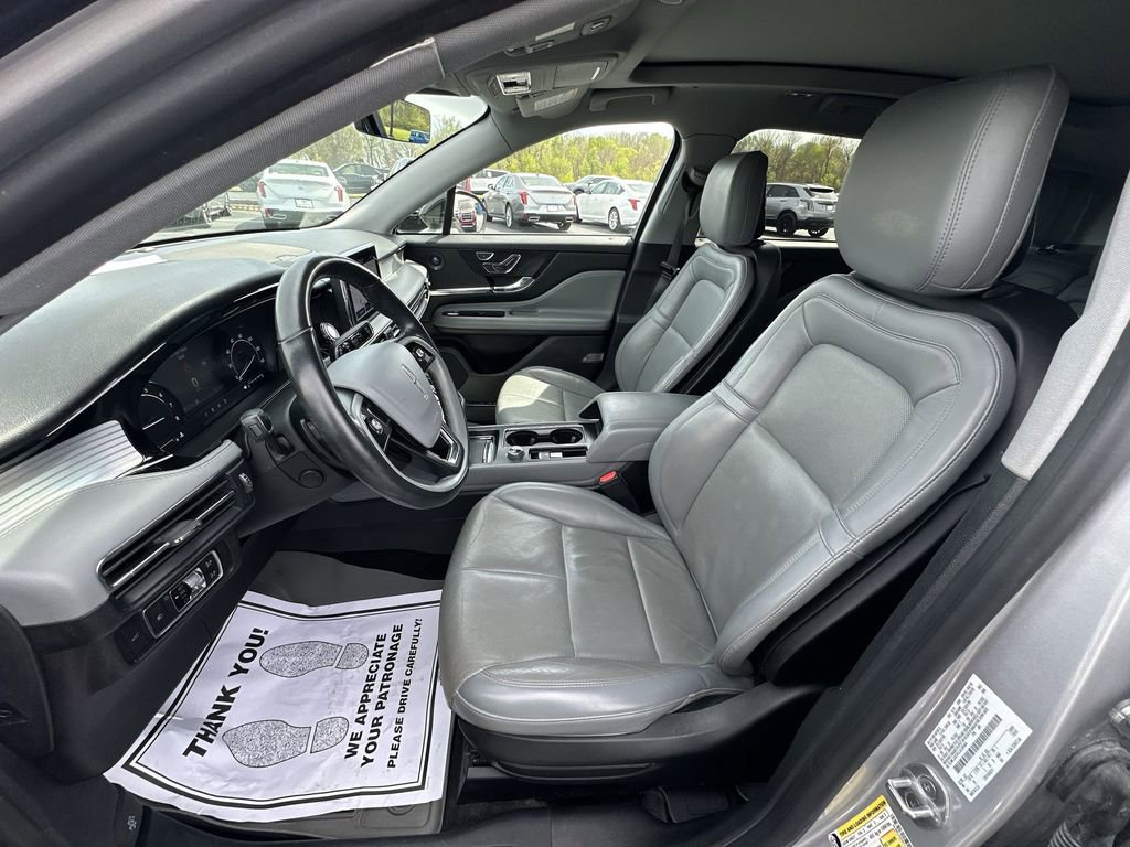Used 2020 Lincoln Corsair Reserve w/ Elements Package FWD image 11