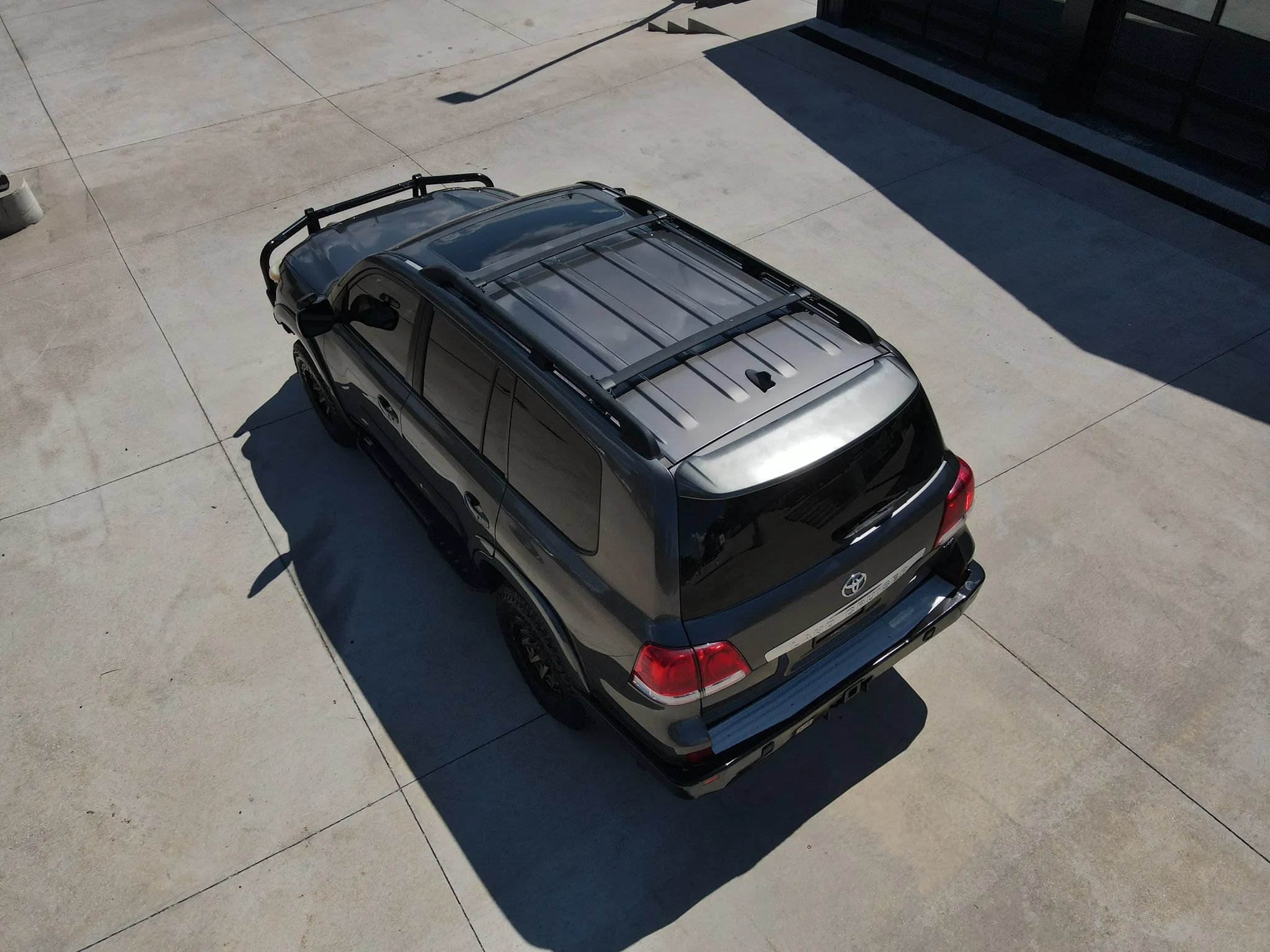 Used 2011 Toyota Land Cruiser w/ Upgrade Pkg AWD/4WD image 60