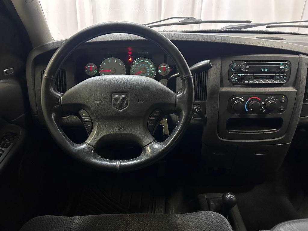 Used 2003 Dodge Ram 1500 Truck SLT AWD/4WD image 3
