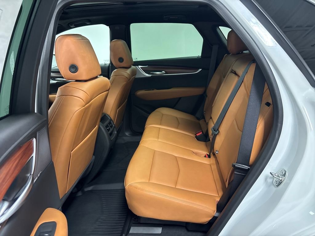 New 2025 Cadillac XT5 Premium Luxury w/ LPO, Floor Liner Package image 47