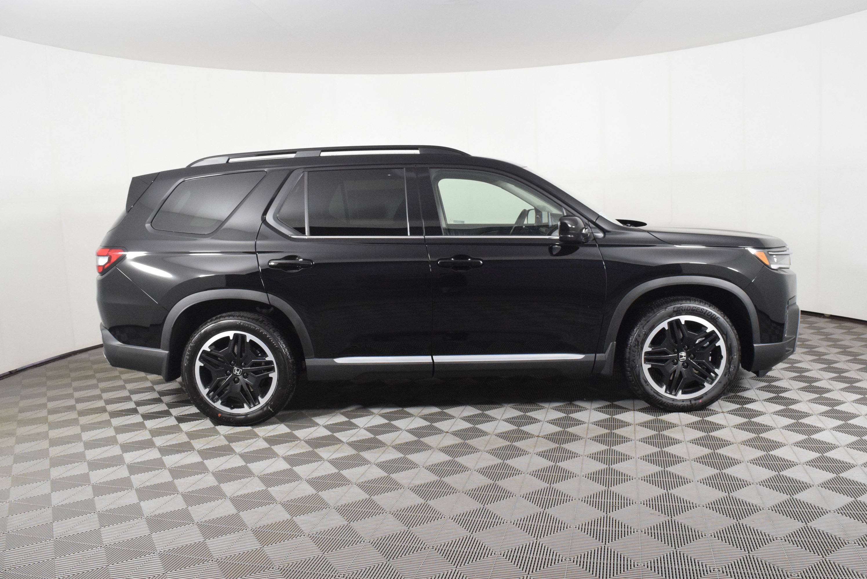 New 2026 Honda Pilot image 5