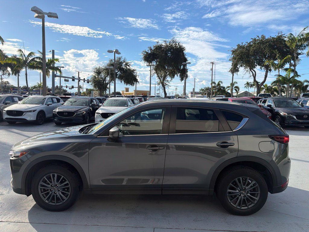 Used 2021 MAZDA CX-5 Touring FWD image 4