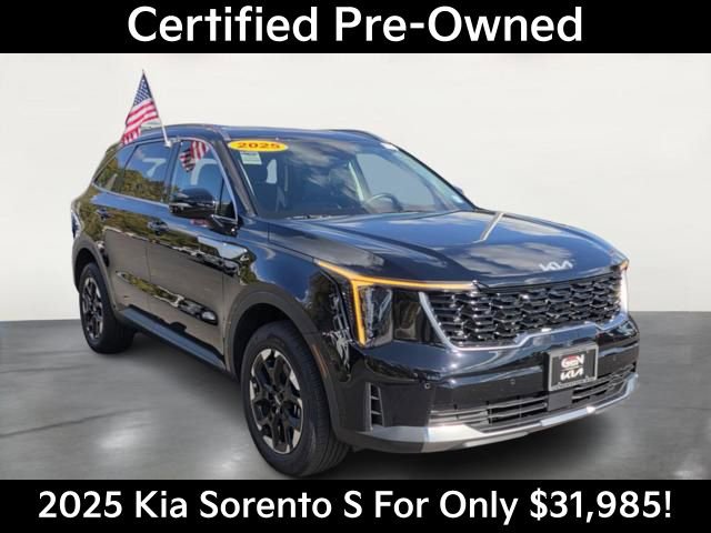 Used 2025 Kia Sorento S