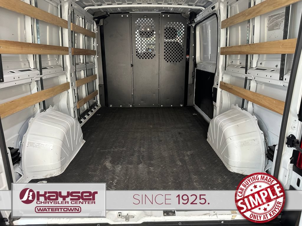 Used 2025 RAM ProMaster 2500 w/ U-Haul Equipment Group FWD image 34