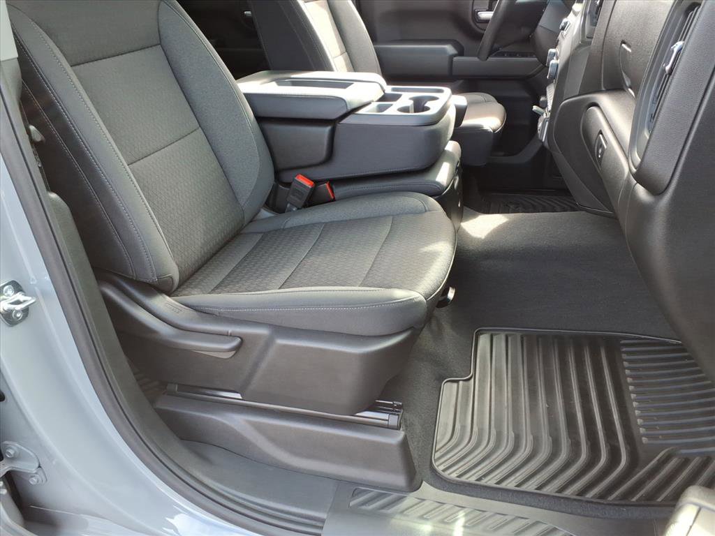 Certified 2025 Chevrolet Silverado 2500 Custom w/ Custom Value Package image 12