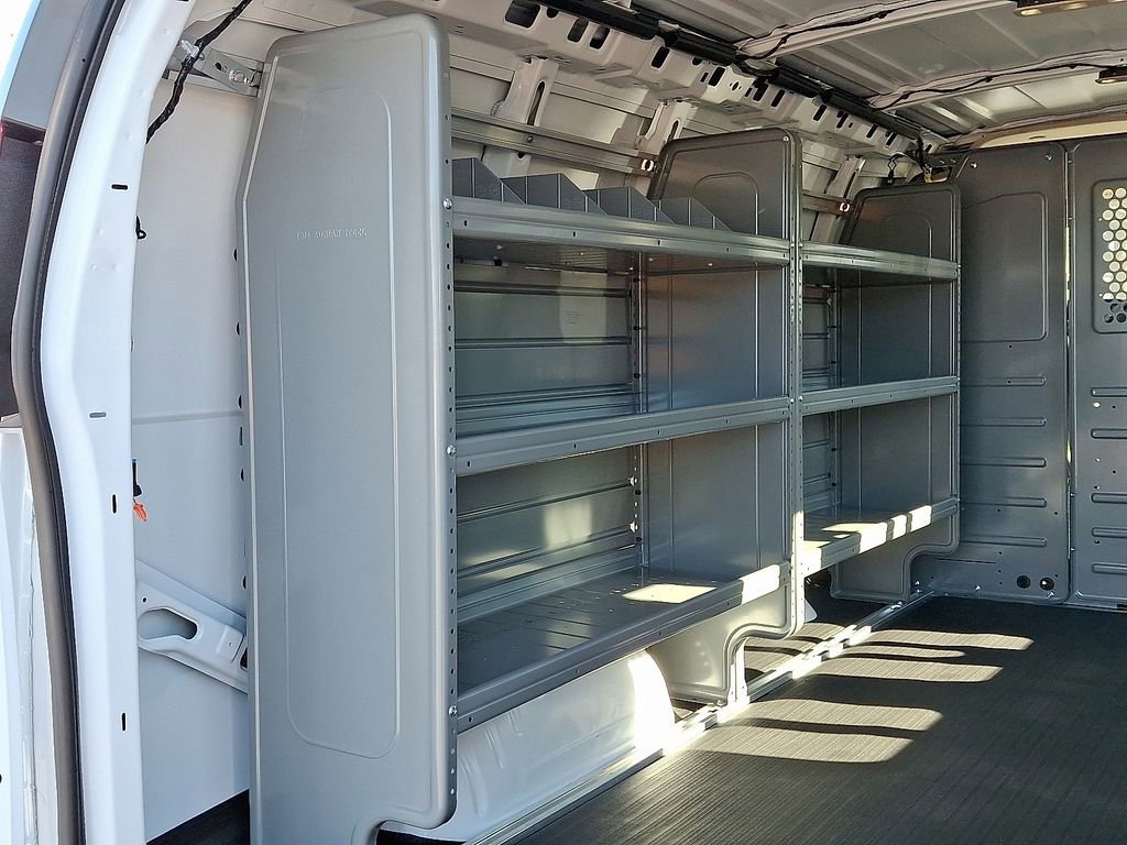 New 2025 Chevrolet Express 3500 WT Van w/ Driver Convenience Package image 9