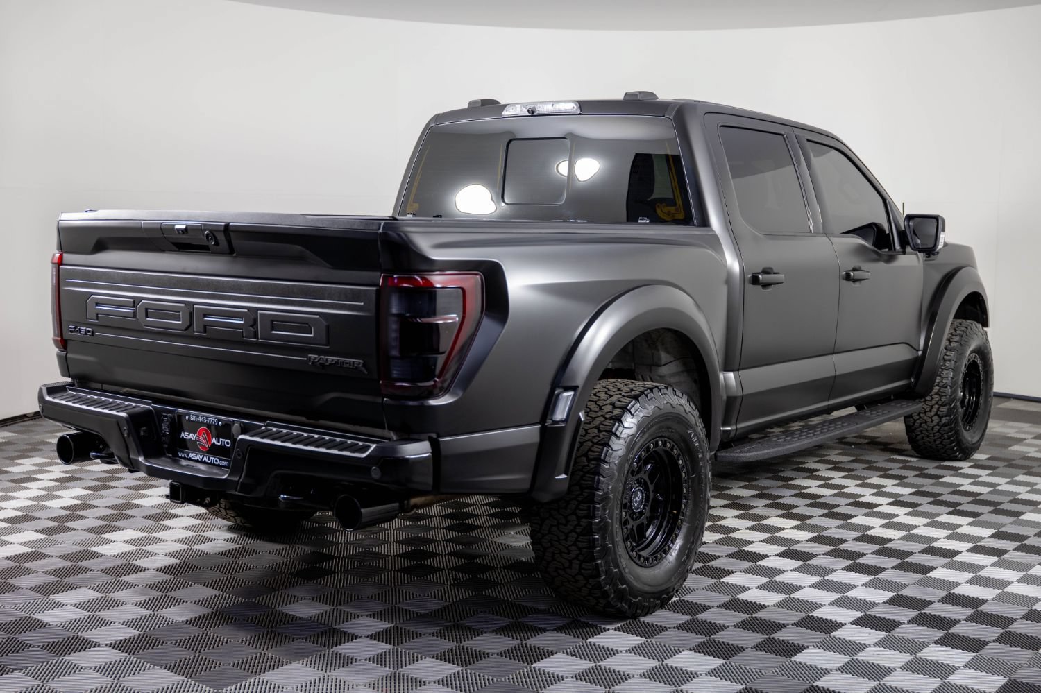 Used 2023 Ford F150 Raptor AWD/4WD image 7