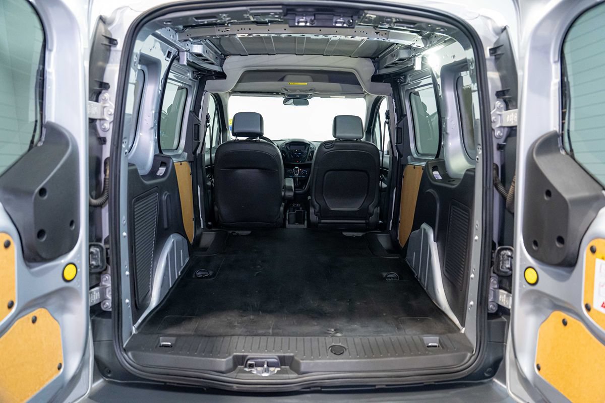 Used 2016 Ford Transit Connect XL FWD image 16