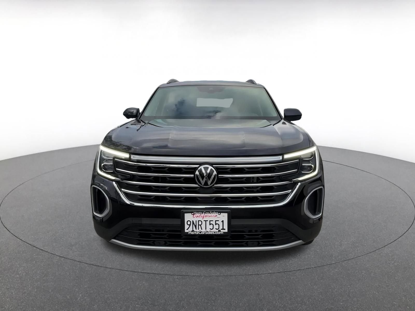 Used 2025 Volkswagen Atlas SE image 4