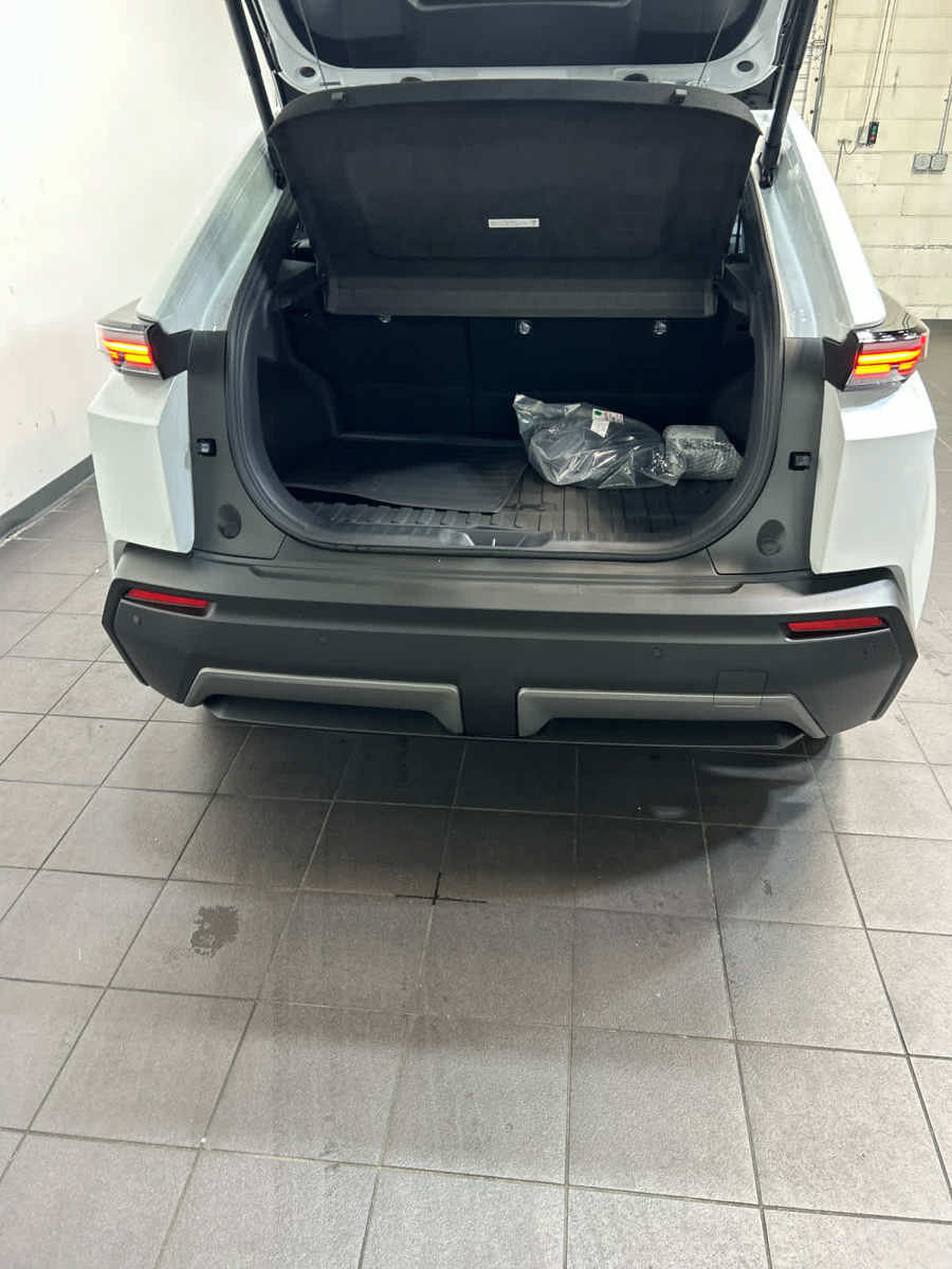 New 2026 Toyota C-HR AWD/4WD image 10