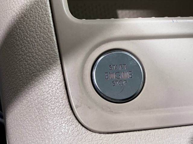 Used 2014 Volkswagen Tiguan SEL image 24