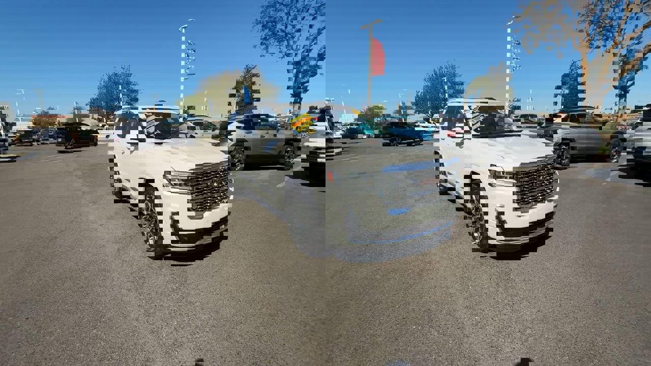 Used 2020 GMC Acadia Denali w/ Trailering Package image 1