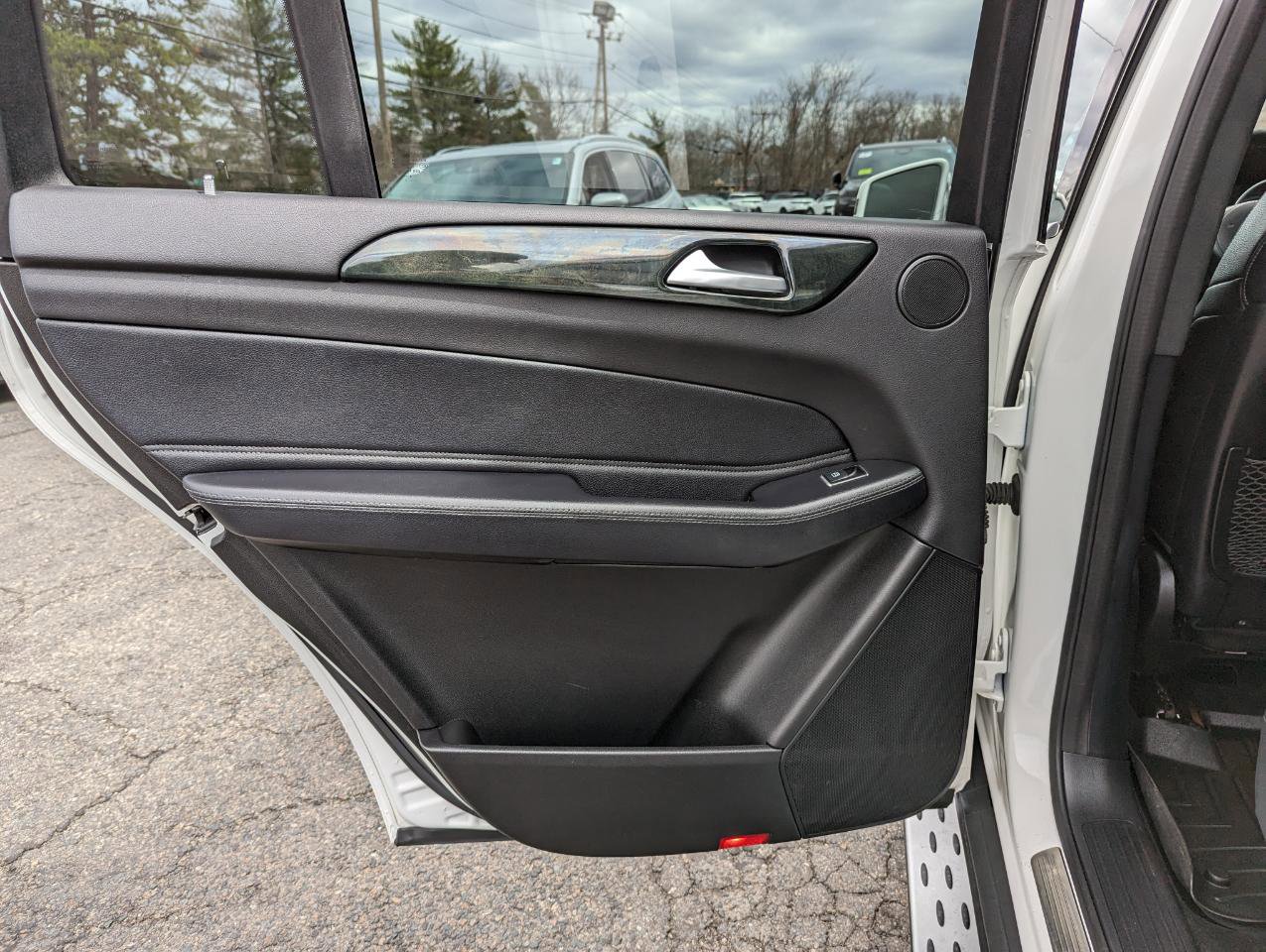 Used 2019 Mercedes-Benz GLS 450 4MATIC image 39