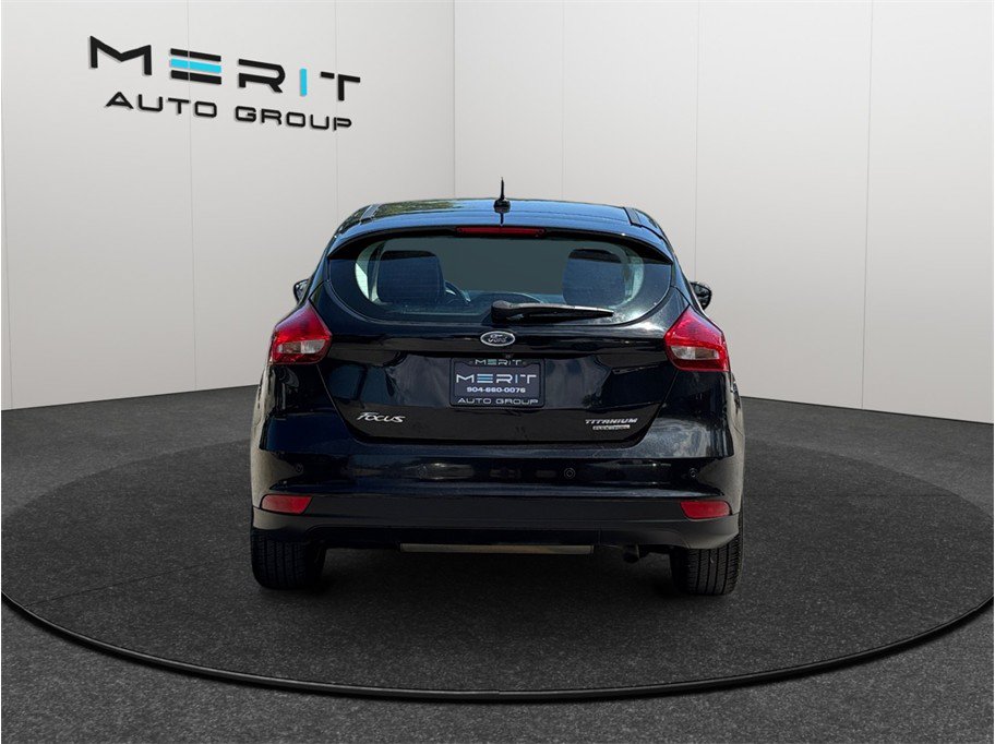 Used 2015 Ford Focus Titanium FWD image 8