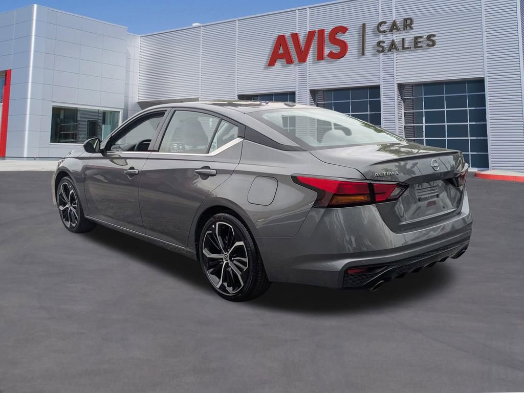 Used 2025 Nissan Altima 2.5 SR image 10