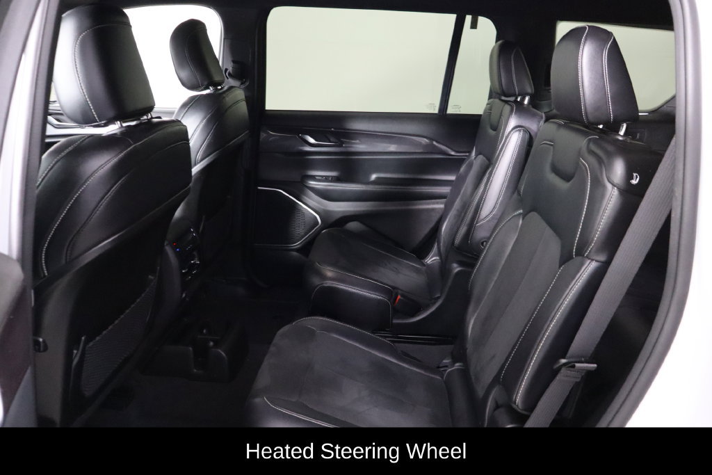 Used 2022 Jeep Grand Cherokee L Laredo AWD/4WD image 16