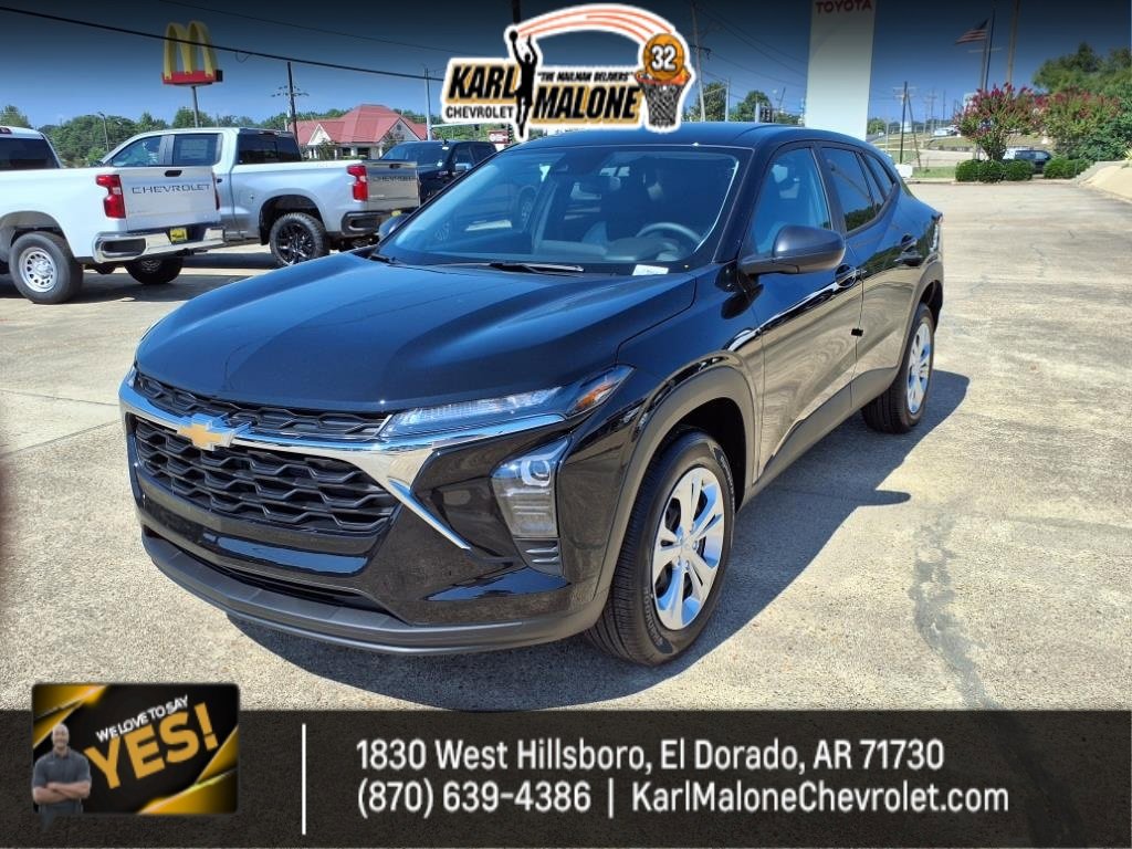 New 2025 Chevrolet Trax LS image 1
