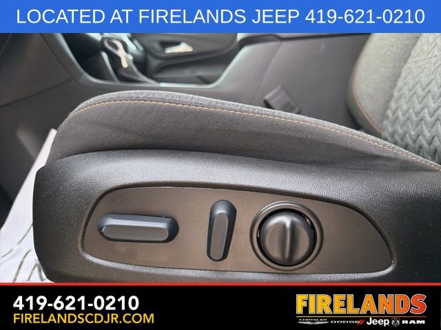 Used 2023 Chevrolet Equinox LT image 14