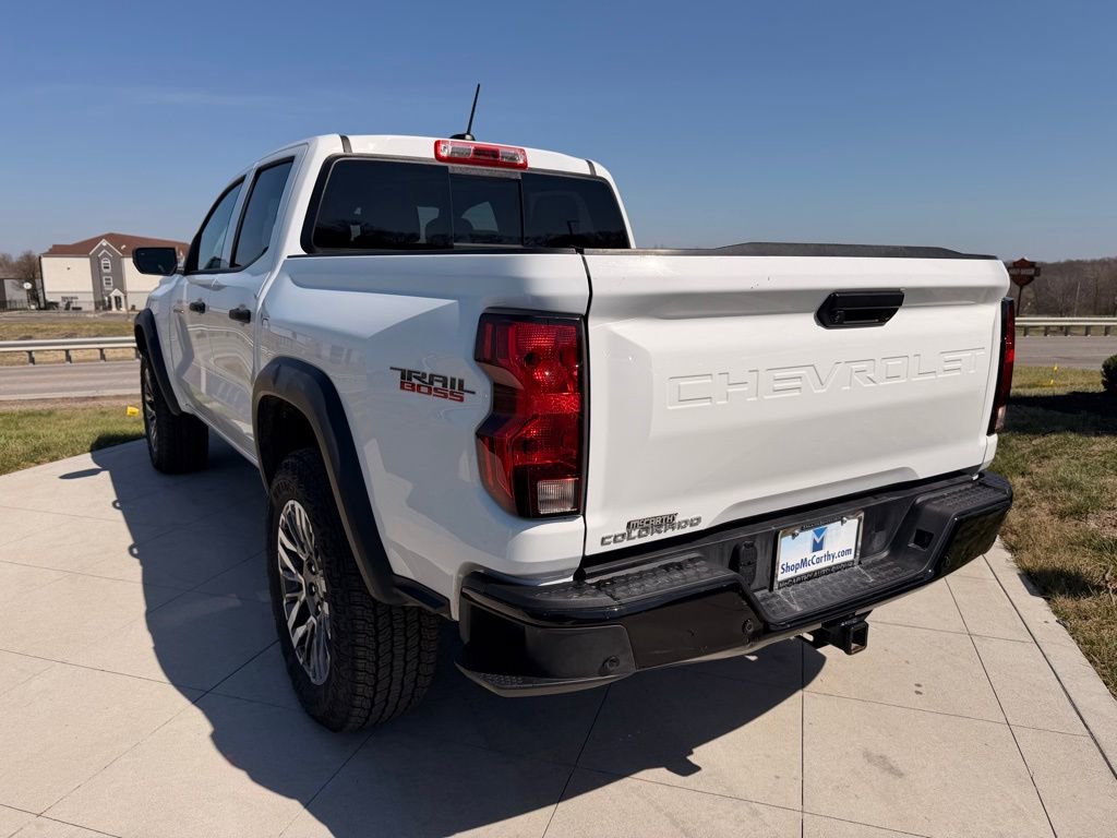 Used 2025 Chevrolet Colorado Trail Boss image 3