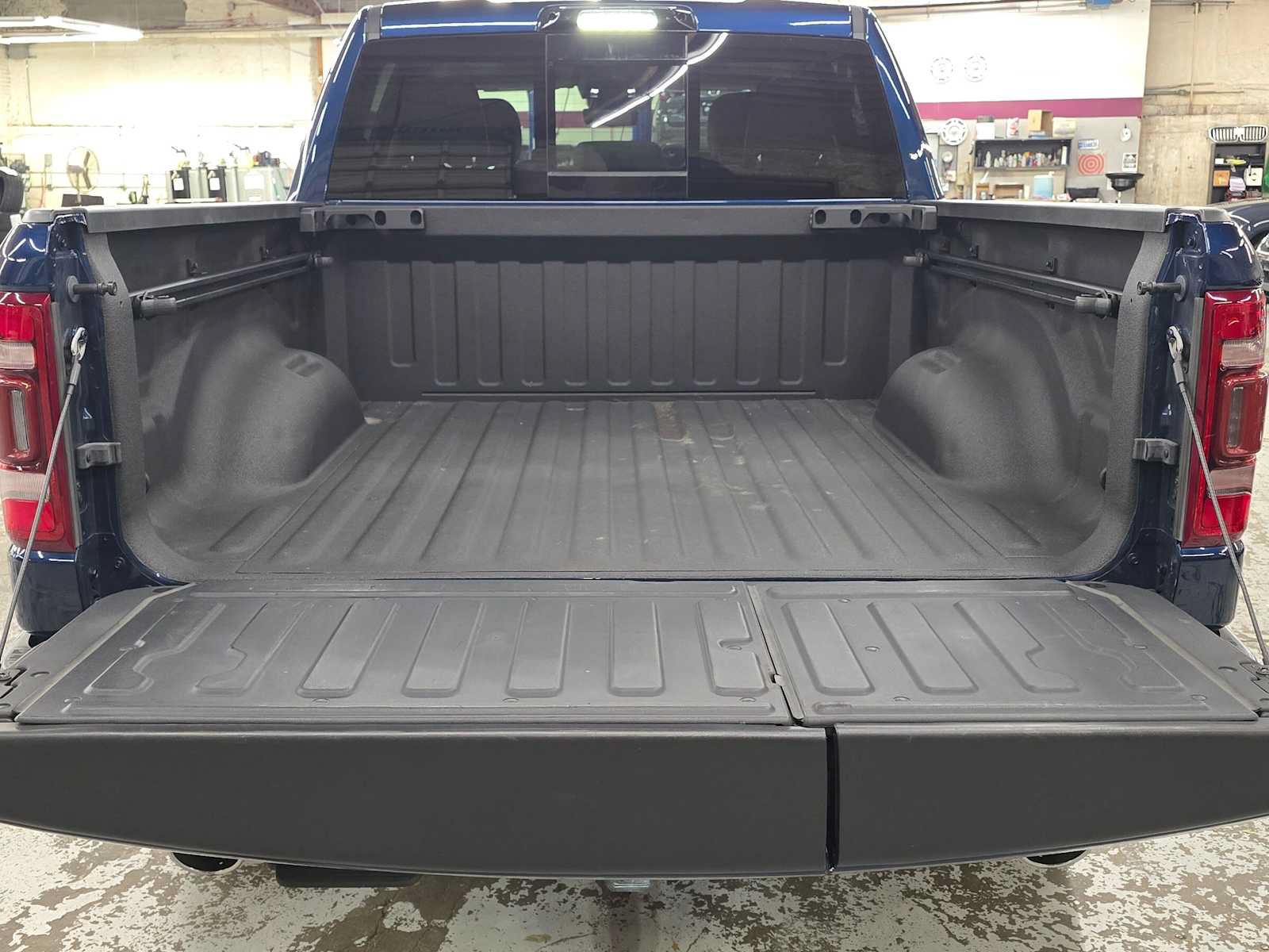 Used 2024 RAM 1500 Limited AWD/4WD image 14