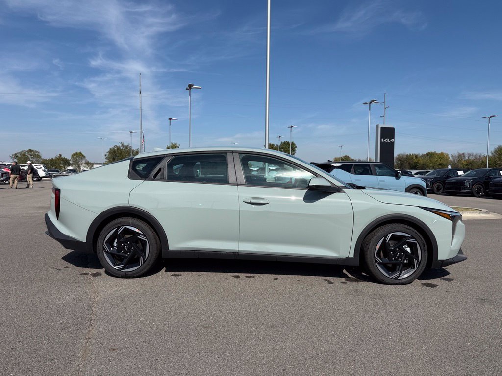 New 2026 Kia K4 GT-Line Turbo FWD image 8