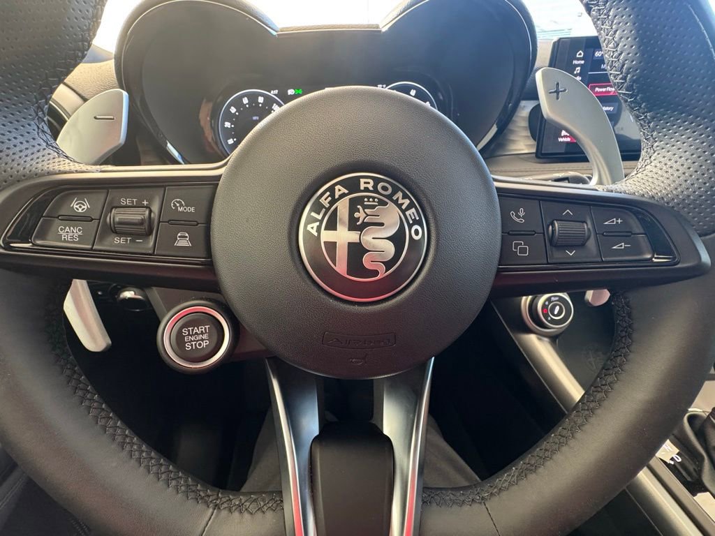New 2024 Alfa Romeo Tonale Veloce image 37