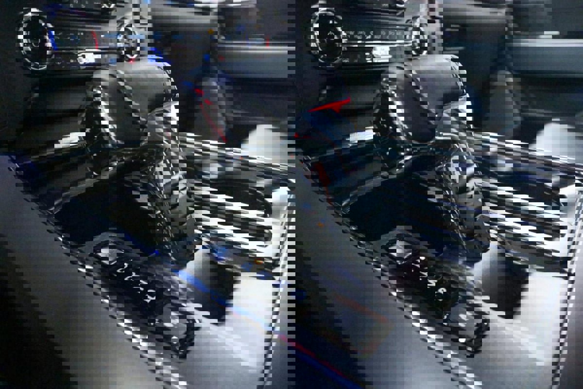 Used 2023 Ford F150 Lariat w/ FX4 Off-Road Package image 20