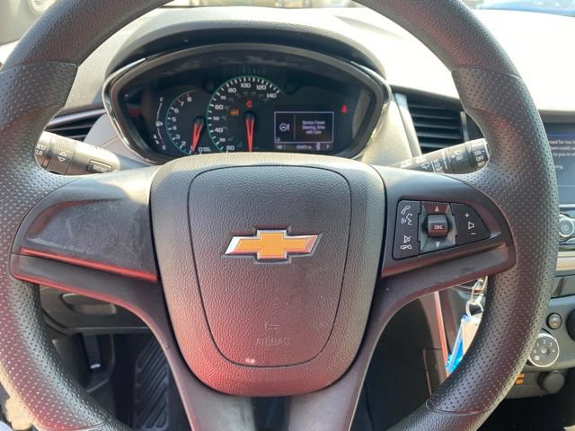 Used 2020 Chevrolet Trax LS FWD image 19