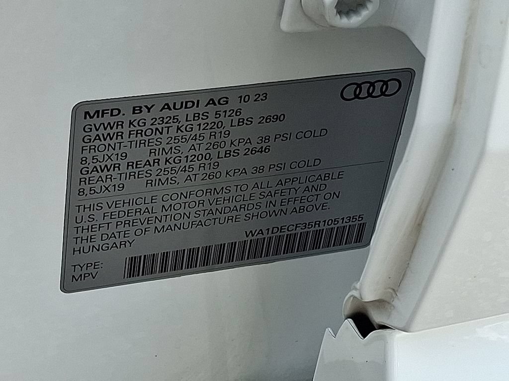 Certified 2024 Audi Q3 2.0T Premium AWD/4WD image 28