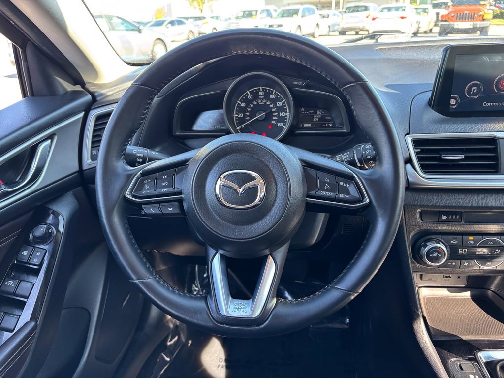 Used 2018 MAZDA MAZDA3 Touring image 25