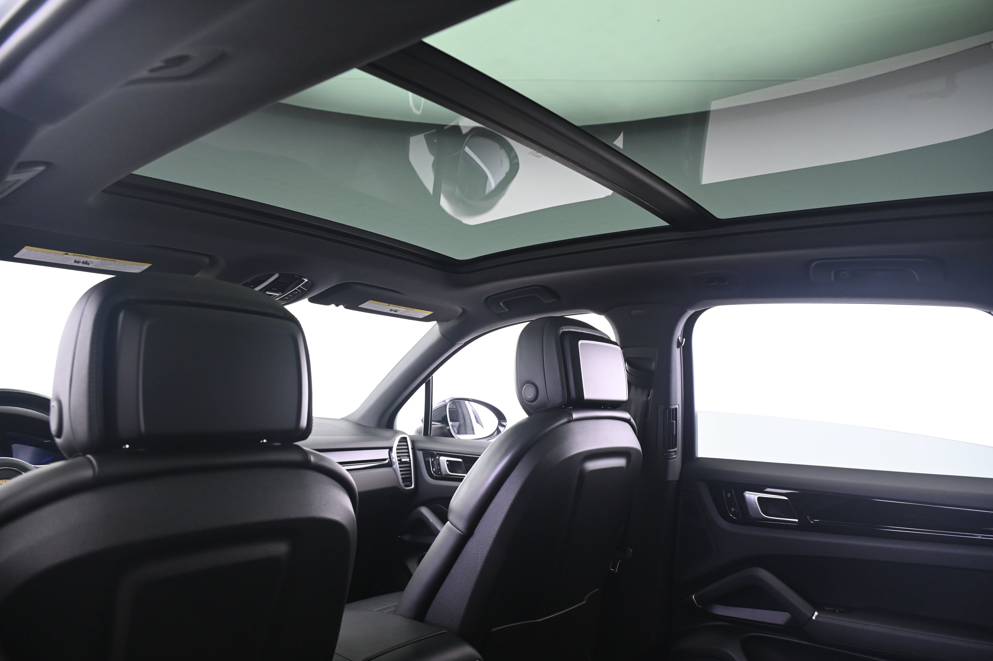 Certified 2020 Porsche Cayenne AWD/4WD image 25
