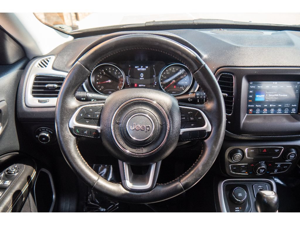 Used 2019 Jeep Compass Latitude w/ Cold Weather Group AWD/4WD image 22