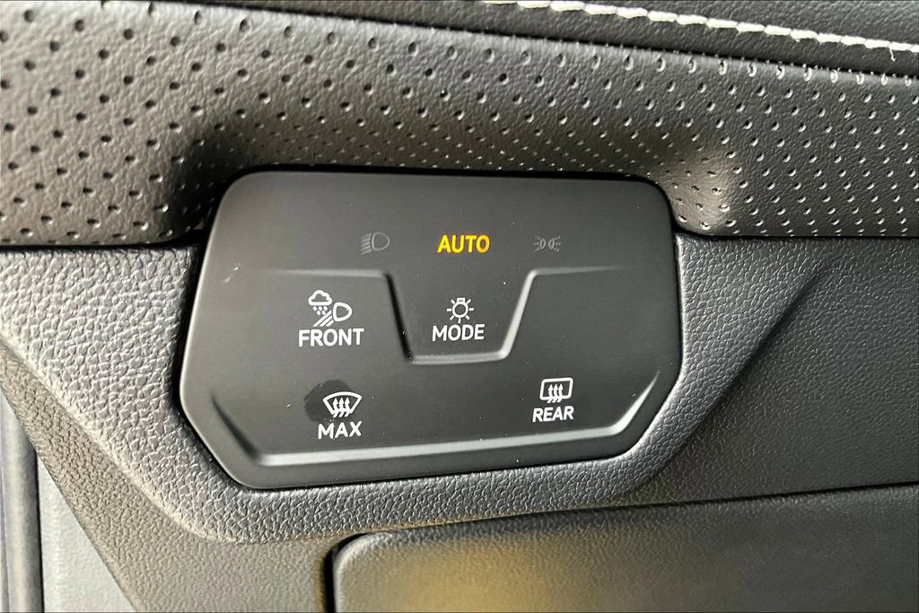 New 2026 Volkswagen Atlas SEL Premium R-Line image 28